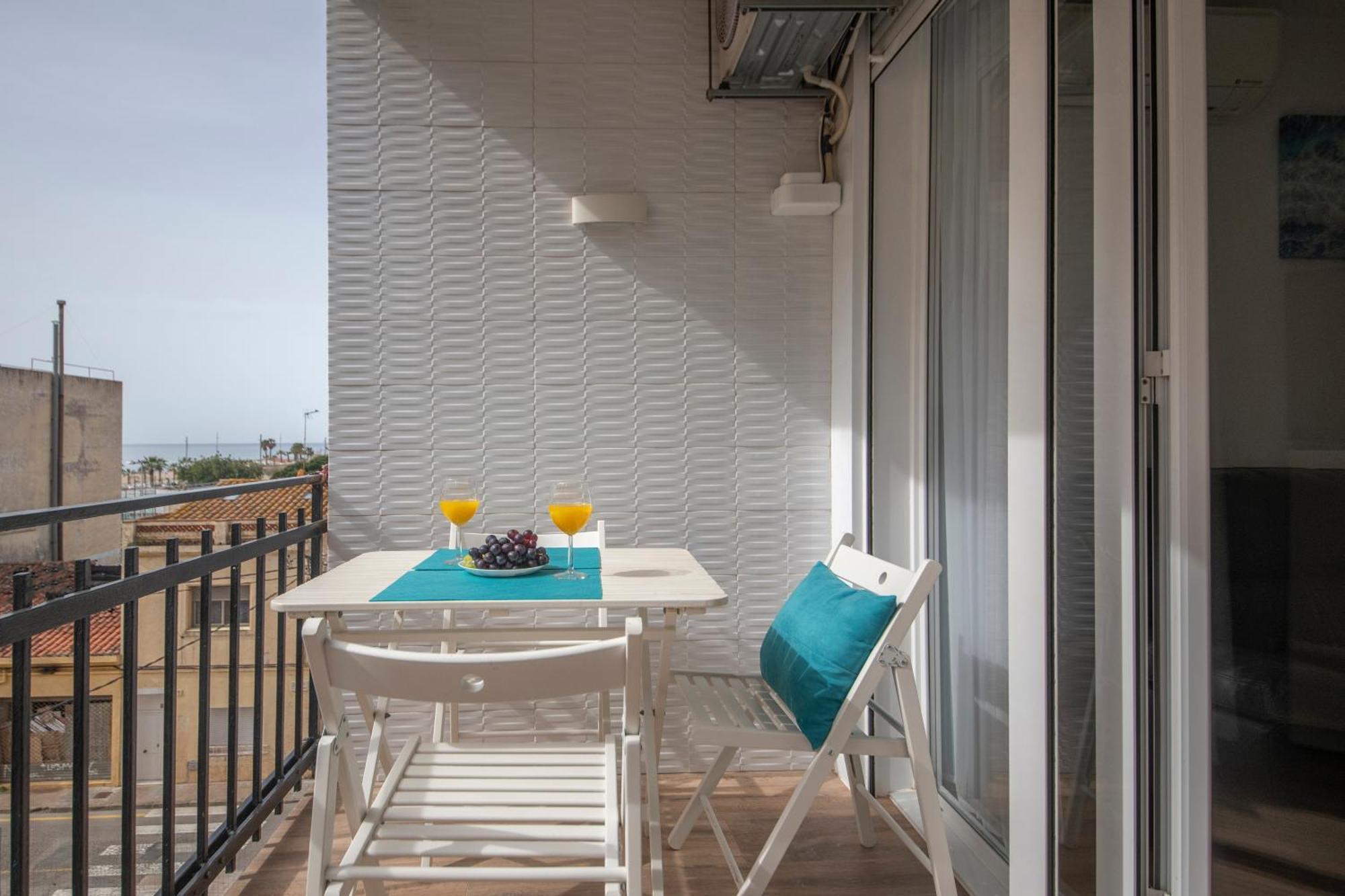 Apartamento A 100 Metros De La Playa Pineda de Mar Extérieur photo
